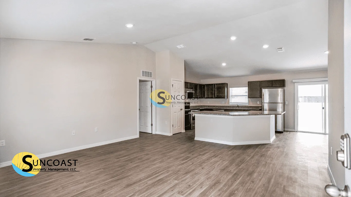 Huge | Bright 4BD|2BA Marion County — Photo 3
