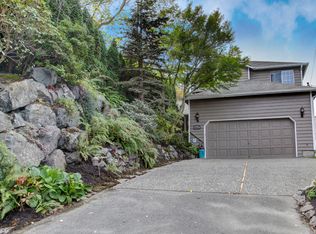 9413 25th Ave NE, Seattle, WA 98115