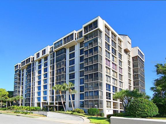 2nd image of 707 S Gulfstream Ave Unit 205