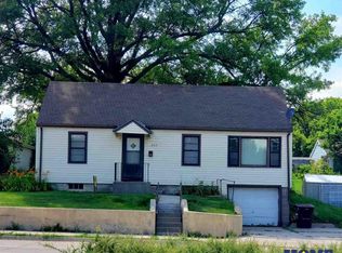 235 S 48th St, Lincoln, NE 68510