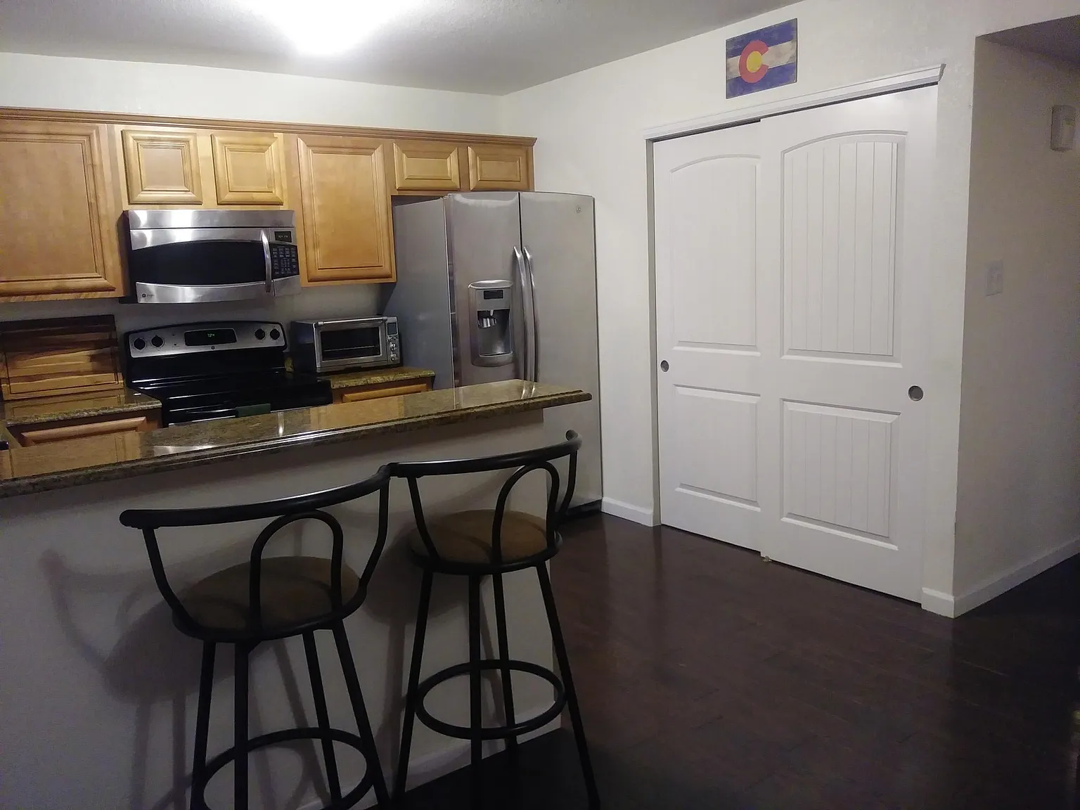 3 bed, 2.5 bath, 1650 sqft, $2,800 — Photo 3