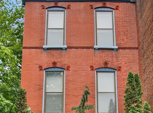 2355 S 11th St, Saint Louis, MO 63104