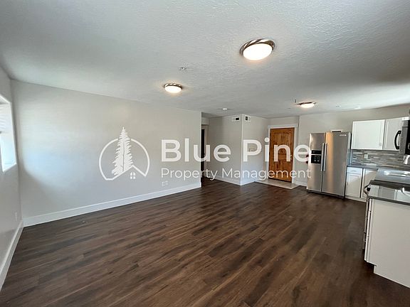 4th image of 1420 E 17th St #1