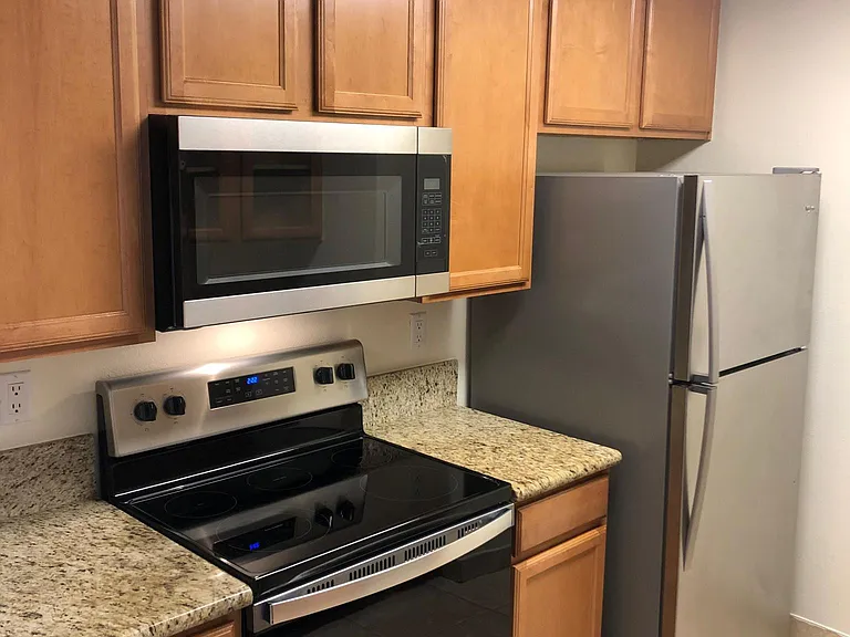 7120 Shoreline Dr #220 — Photo 15