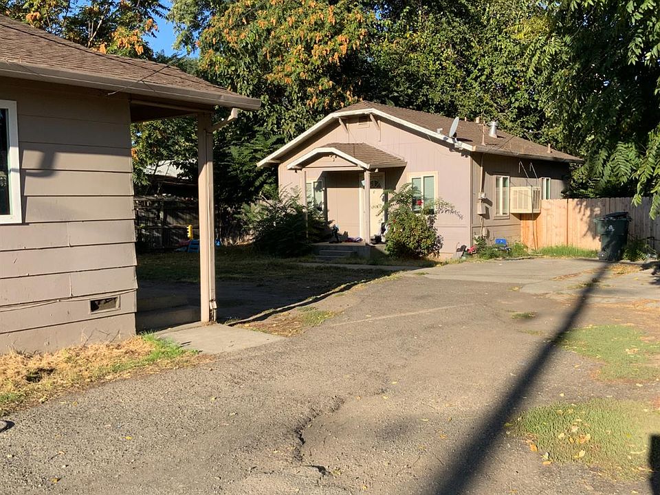 2nd image of 793 Almond Ave