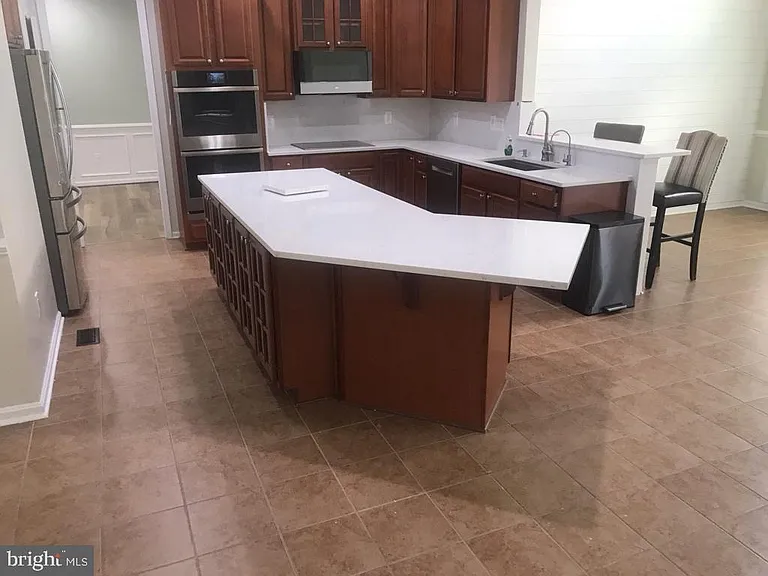 3412 Marylea Ct — Photo 8