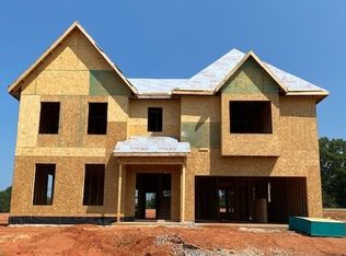 318 Valley Oak Dr, Belton, SC 29627