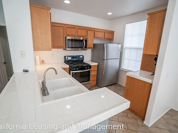 4th image of 27056 Victoria Ln Unit 119