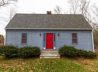 8 John Dyer Rd, Little Compton, RI 02837