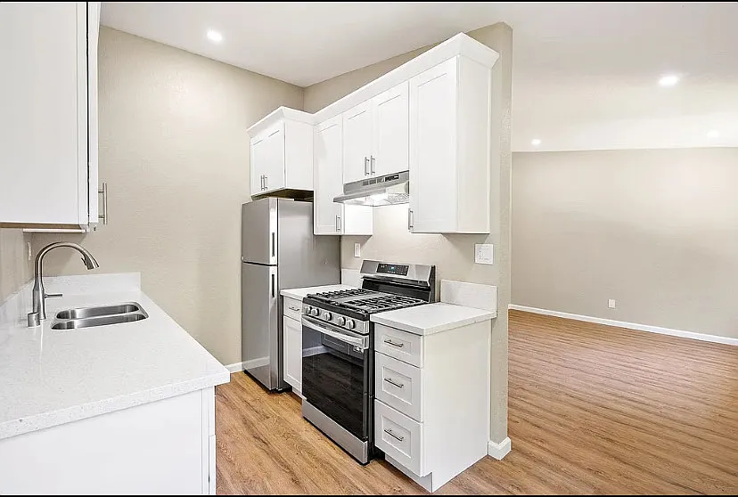 7437 Santa Ysabel Ave — Photo 1