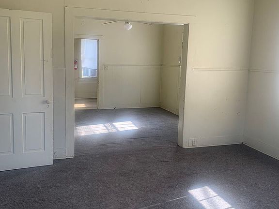 2nd image of 507 S Lewis St
