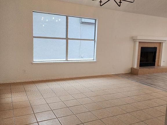 2nd image of 10365 Valle Fertil Dr