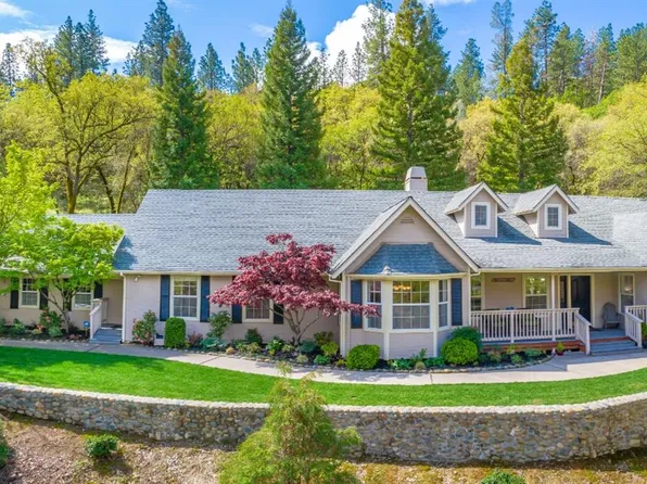 11981 Combie Rd, Auburn, CA 95602