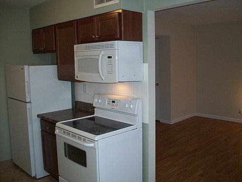 2nd image of 2150 Alameda Ave #1
