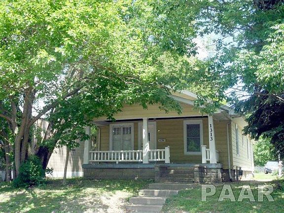 2nd image of 1313 E Frye Ave