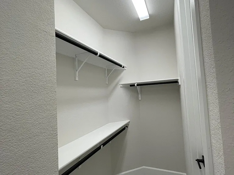 9028 Winding Creek Dr — Photo 14