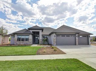 528 S Devon Ave, Star, ID 83669