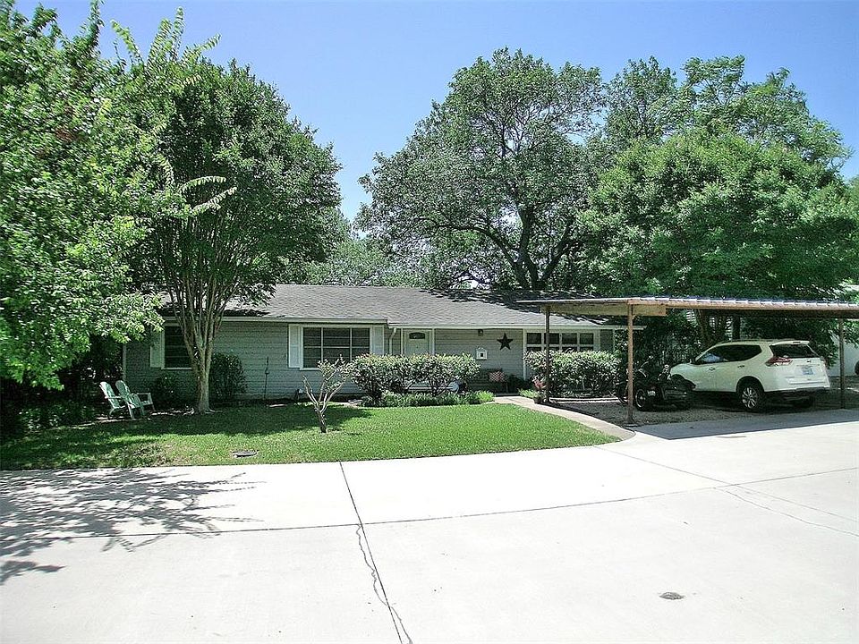 1st image of 142 Decker Ln