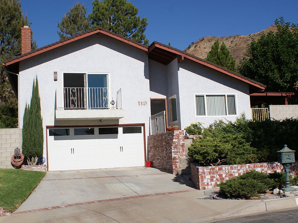 2nd image of 1587 N Viewcrest Dr