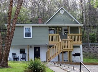 1105 Pennsylvania Ave, Saint Albans, WV