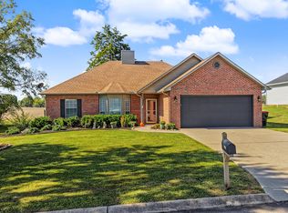 1405 Bens View Ct, Maryville, TN 37803