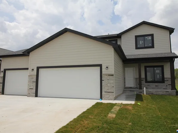 535 S 88th St, Lincoln, NE 68520