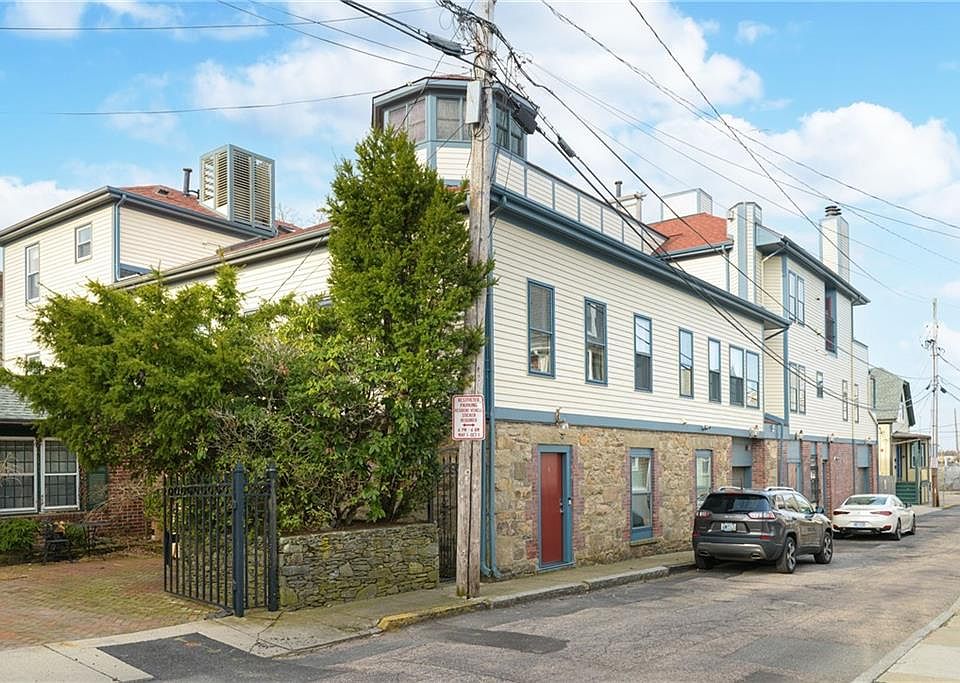 16 Coddington Wharf APT 2, Newport, RI 02840 Zillow