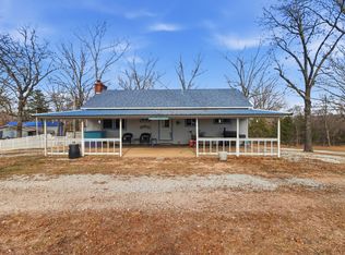 1143 County Road 831, Gainesville, MO 65655