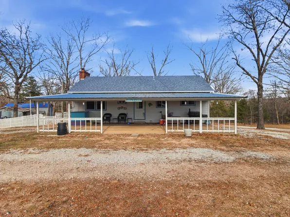 1143 County Road 831, Gainesville, MO 65655