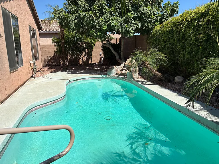9237 W Irma Ln — Photo 37