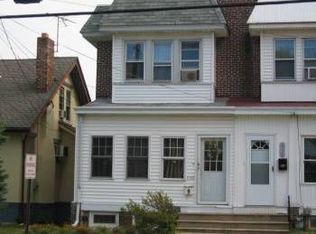 1906 Johns Rd, Effort, PA 18330