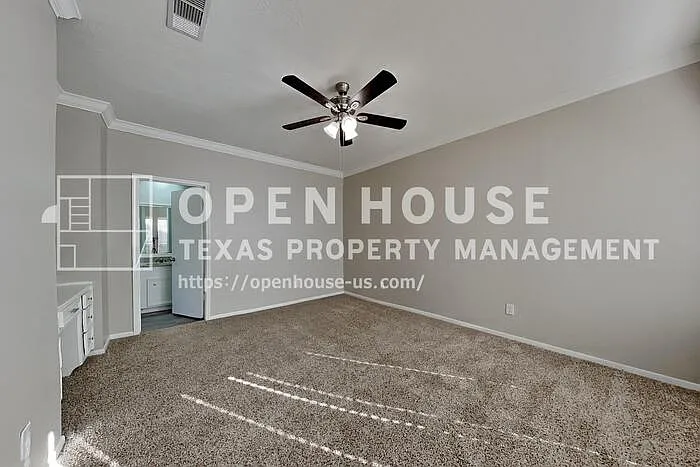2127 Jamara Ln — Photo 9