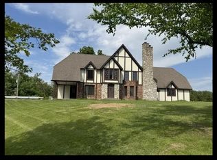 501 Mearns Dr, Macon, MO 63552