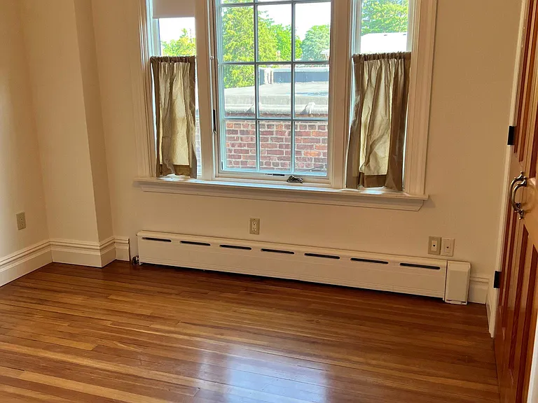 603 Warburton Ave #2 — Photo 17