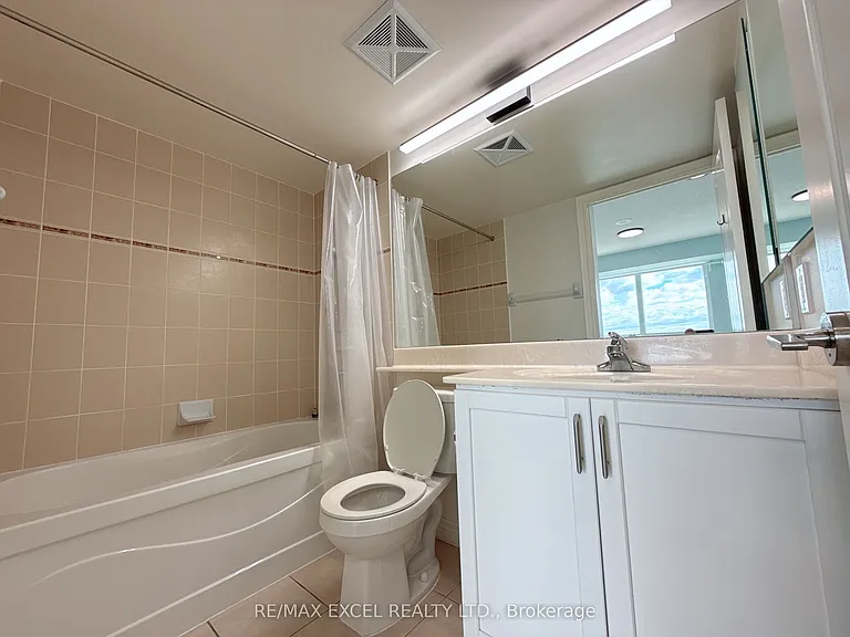 60 Town Centre Ct #1207 — Photo 13
