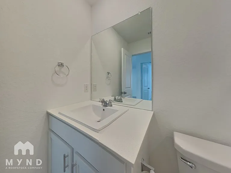 10607 Aqueduct Crk — Photo 19
