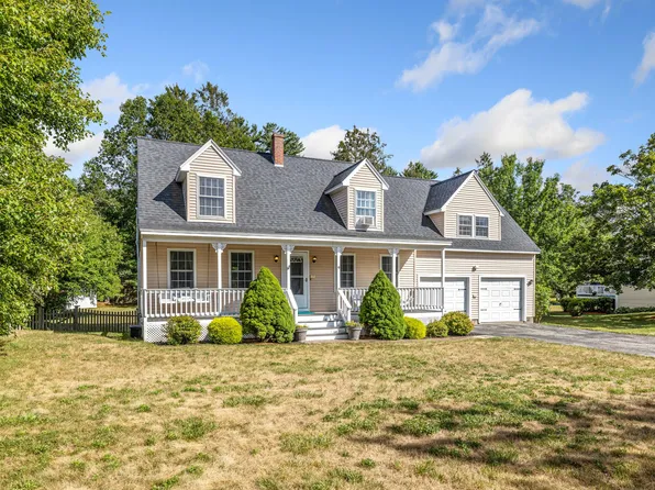 9 Patterson Drive, Kennebunk, ME 04043