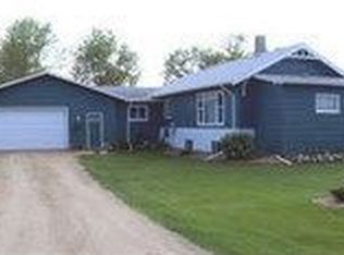 811 Birch Ave, Wyndmere, ND 58081