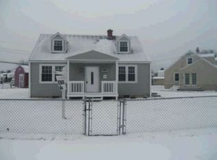 8100 Murray Point Rd, Dundalk, MD 21222