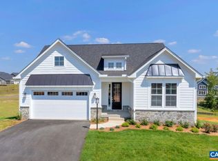 101 Springdale Rd, Waynesboro, VA 22980