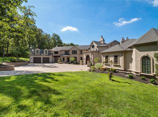 951 Norrington Way, Fenton, MO