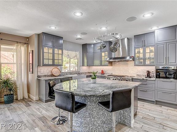 5th image of 5445 Canopy Oak Dr