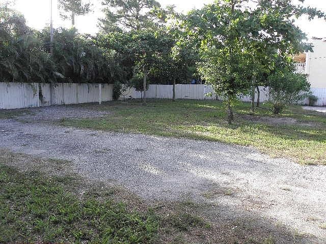 1st image of 1389 Rainbow Ave