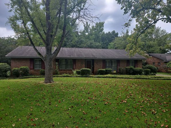 2924 Fernway Dr