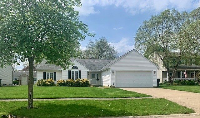 1st image of 169 Findlay Ct