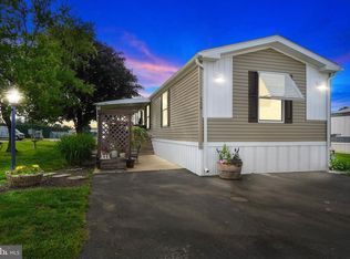 129 Kelly Cir, York, PA 17402