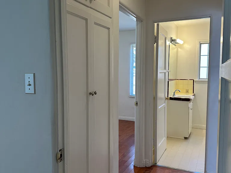 1531 Dixon St — Photo 20