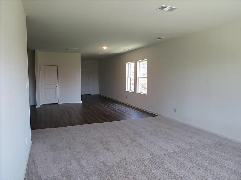 611 Delaware Ave — Photo 25