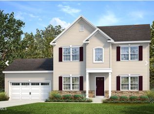 34 Mackenna Ct, Ballston Lake, NY 12019