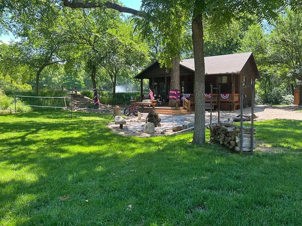 53 W Lake Rd, Sawyer, KS 67134